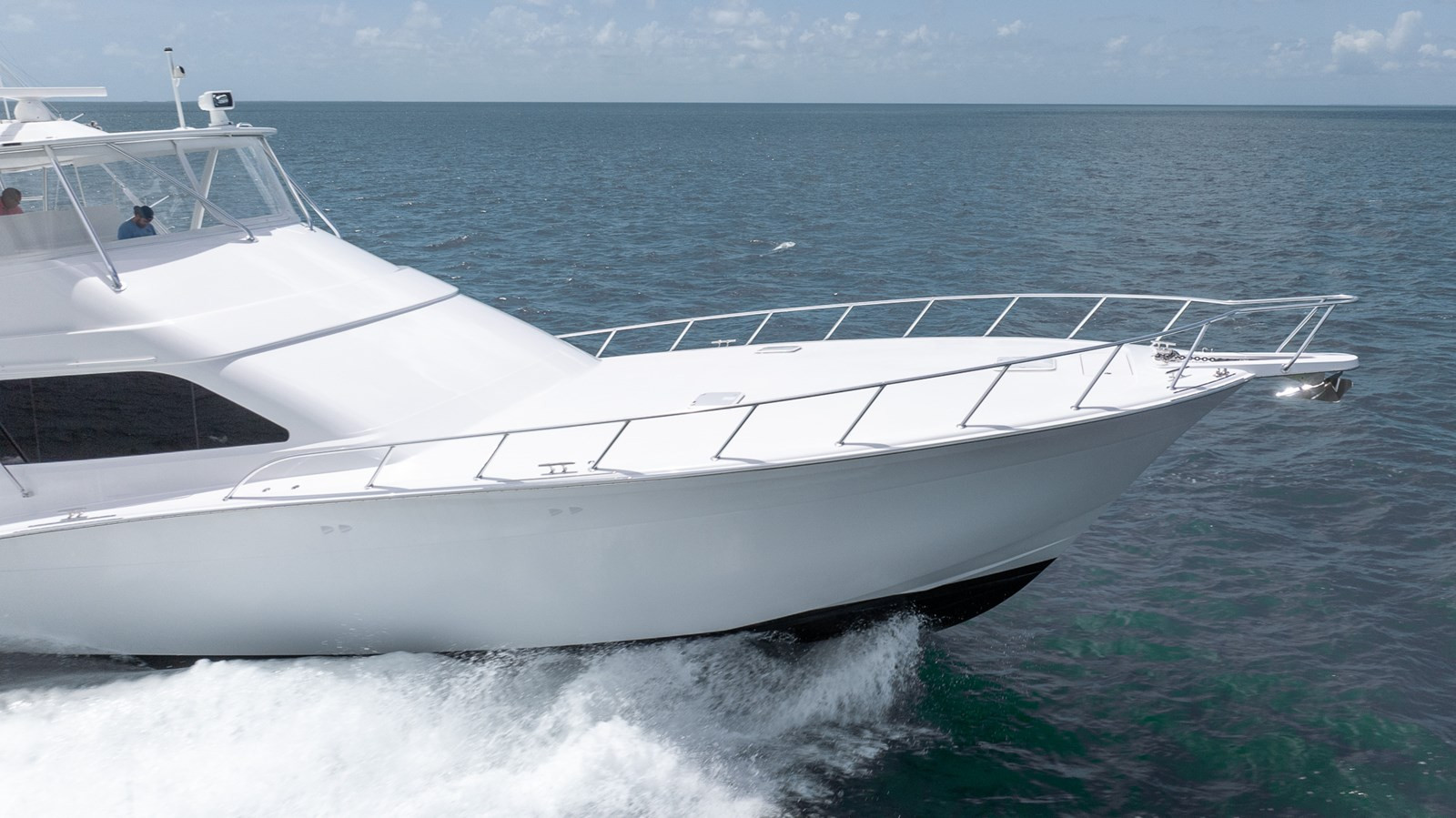https://arconyachts.ams3.digitaloceanspaces.com/100427/conversions/large_4372779-optimize.jpg