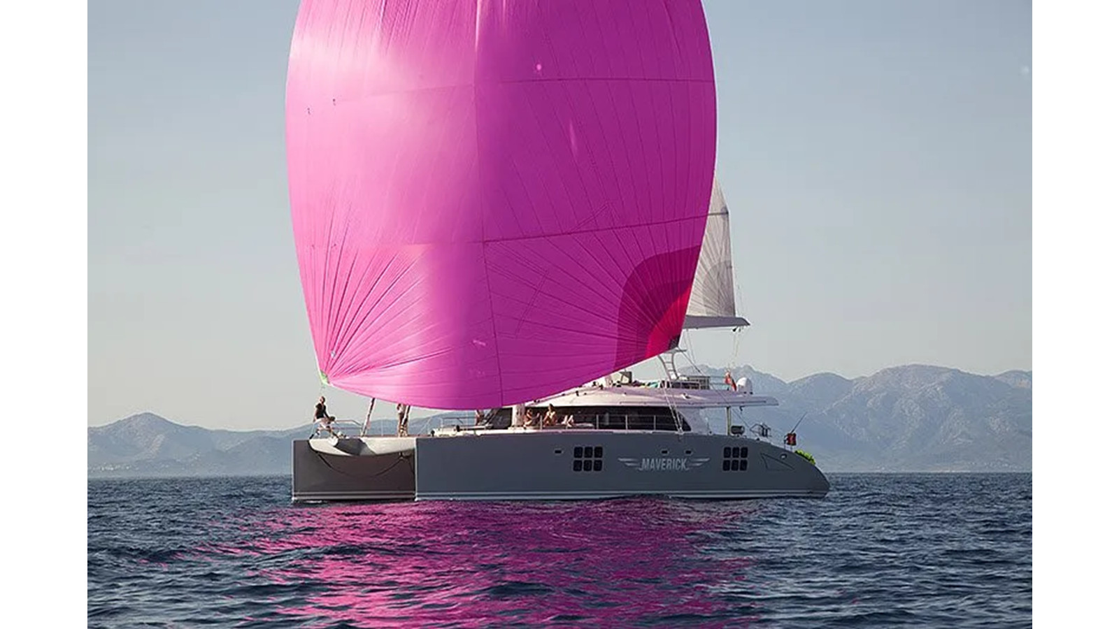 https://arconyachts.ams3.digitaloceanspaces.com/100670/conversions/large_4567188-optimize.jpg