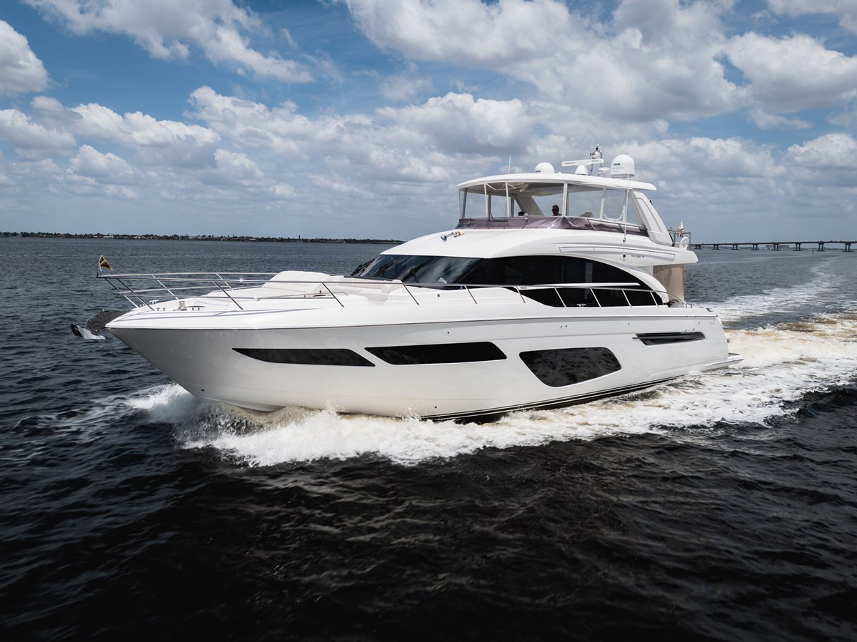 https://arconyachts.ams3.digitaloceanspaces.com/100770/conversions/large_4653366-optimize.jpg