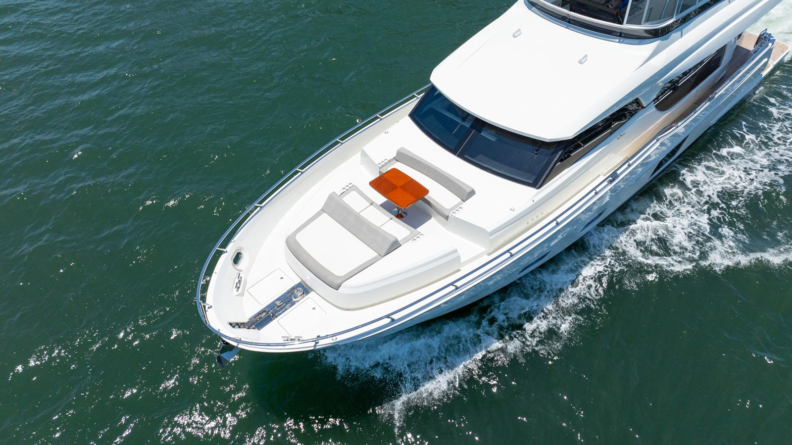 https://arconyachts.ams3.digitaloceanspaces.com/100809/conversions/large_4701421-optimize.jpg
