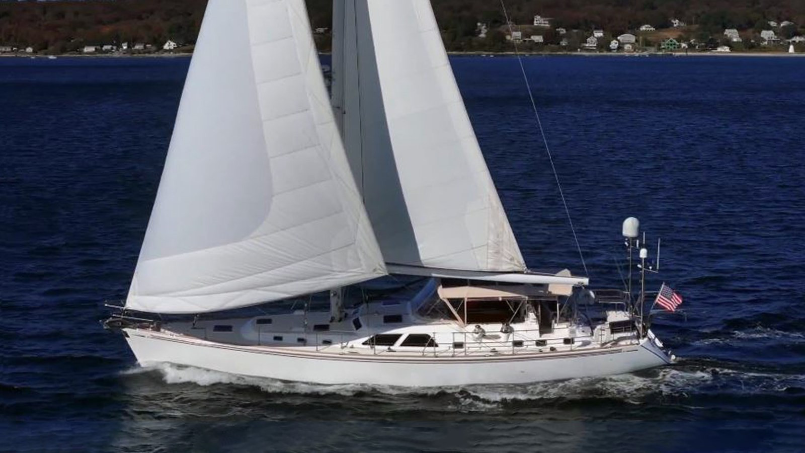 https://arconyachts.ams3.digitaloceanspaces.com/100965/conversions/large_4439588-optimize.jpg