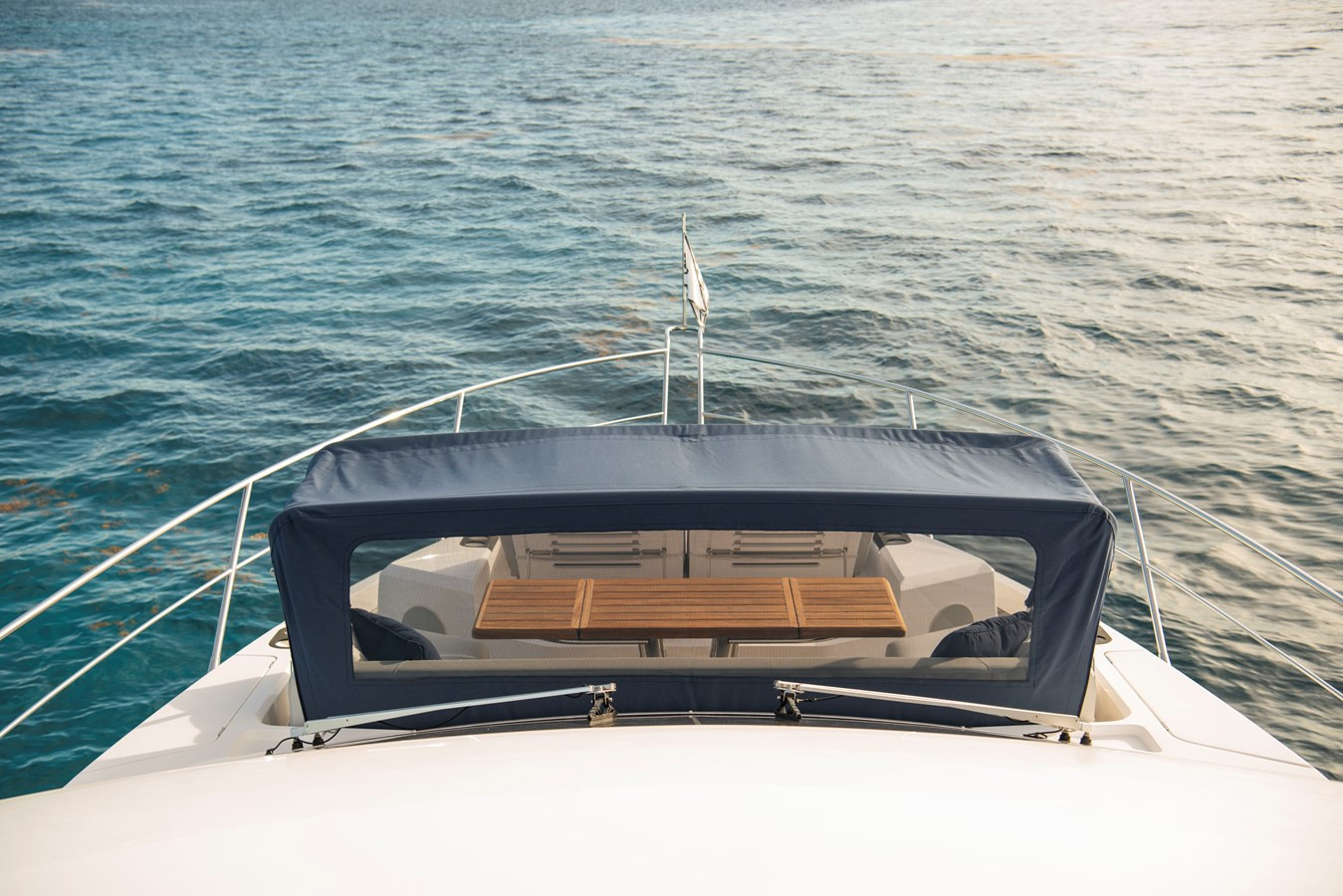 https://arconyachts.ams3.digitaloceanspaces.com/101092/conversions/large_4822315-optimize.jpg