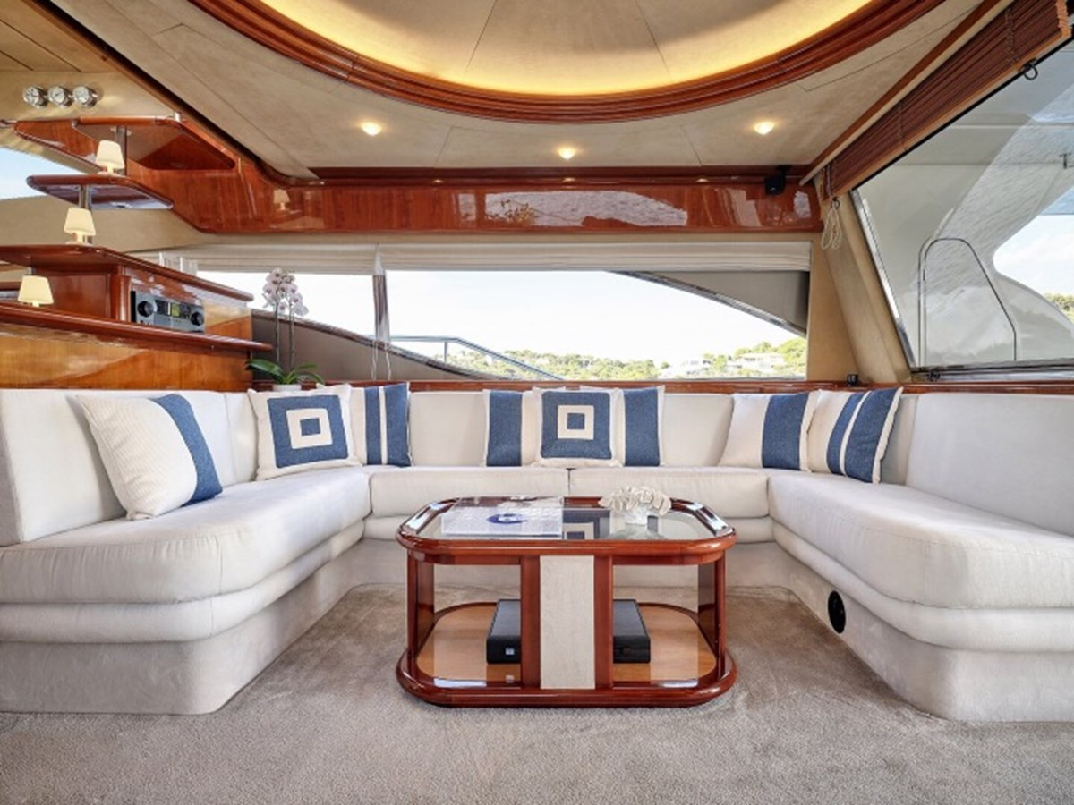 https://arconyachts.ams3.digitaloceanspaces.com/101233/conversions/large_4852202-optimize.jpg
