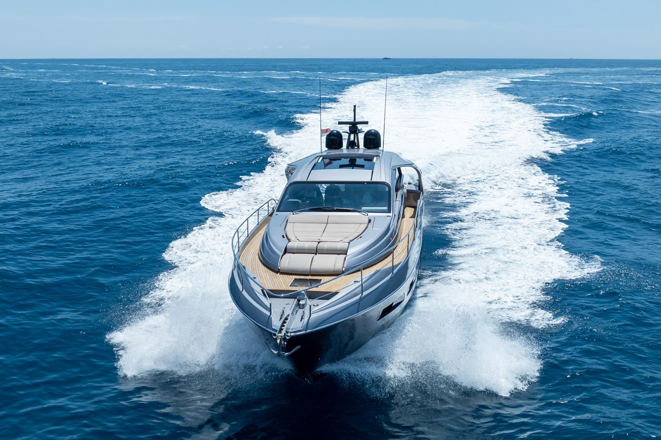 https://arconyachts.ams3.digitaloceanspaces.com/101246/conversions/large_4698515-optimize.jpg