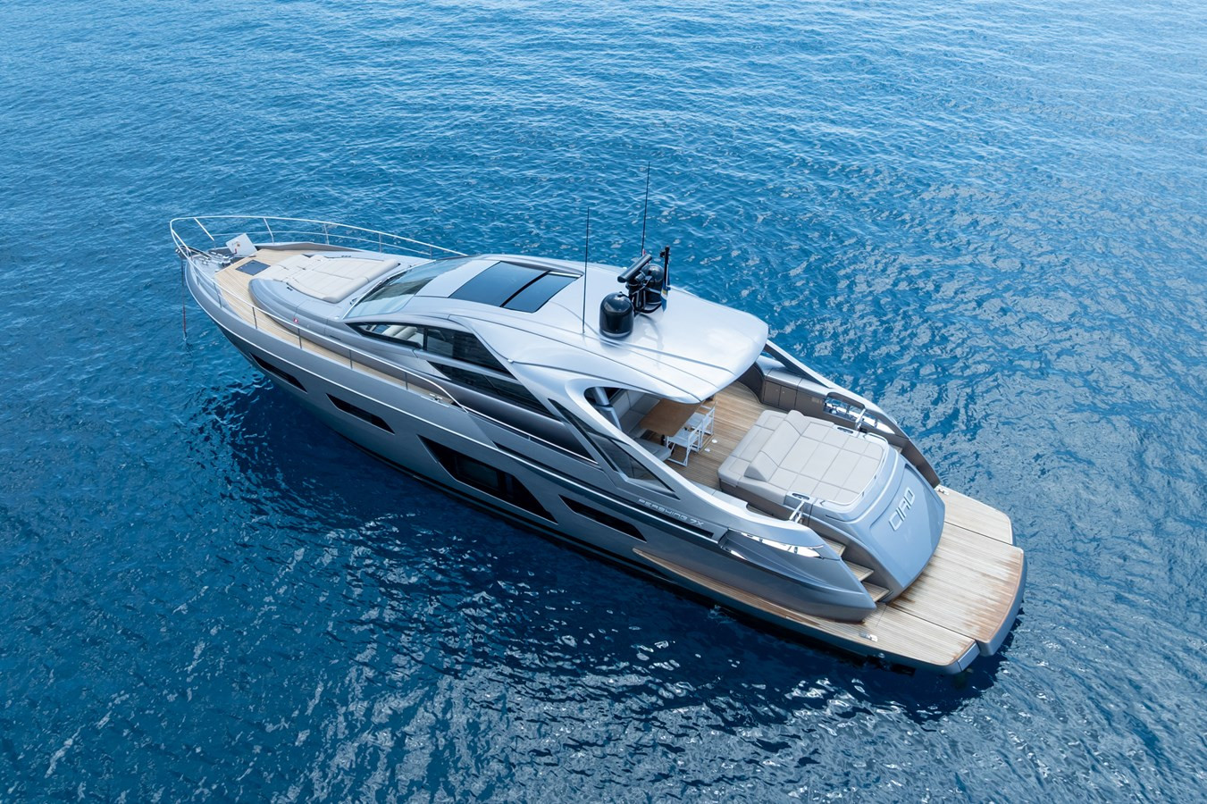 https://arconyachts.ams3.digitaloceanspaces.com/101279/conversions/large_4698528-optimize.jpg