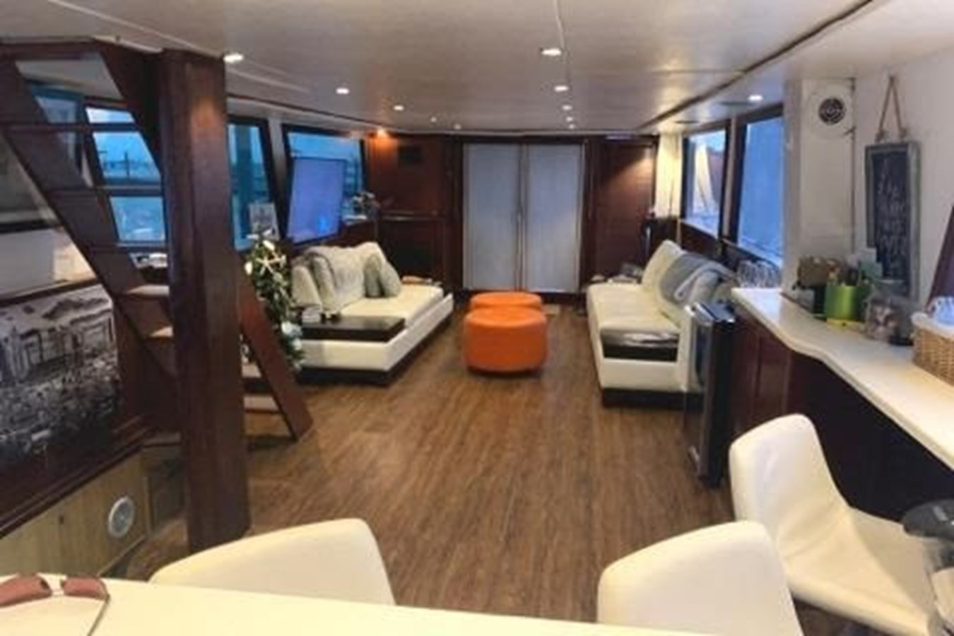 https://arconyachts.ams3.digitaloceanspaces.com/101287/conversions/large_3973508-optimize.jpg