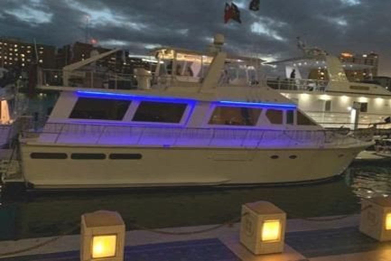 https://arconyachts.ams3.digitaloceanspaces.com/101295/conversions/large_3973511-optimize.jpg