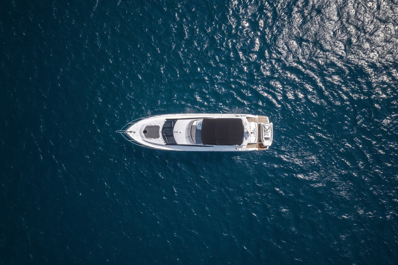 https://arconyachts.ams3.digitaloceanspaces.com/101387/conversions/large_4768596-optimize.jpg