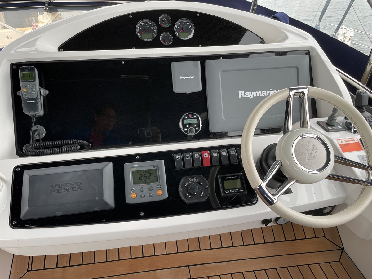https://arconyachts.ams3.digitaloceanspaces.com/101483/conversions/large_3501509-optimize.jpg