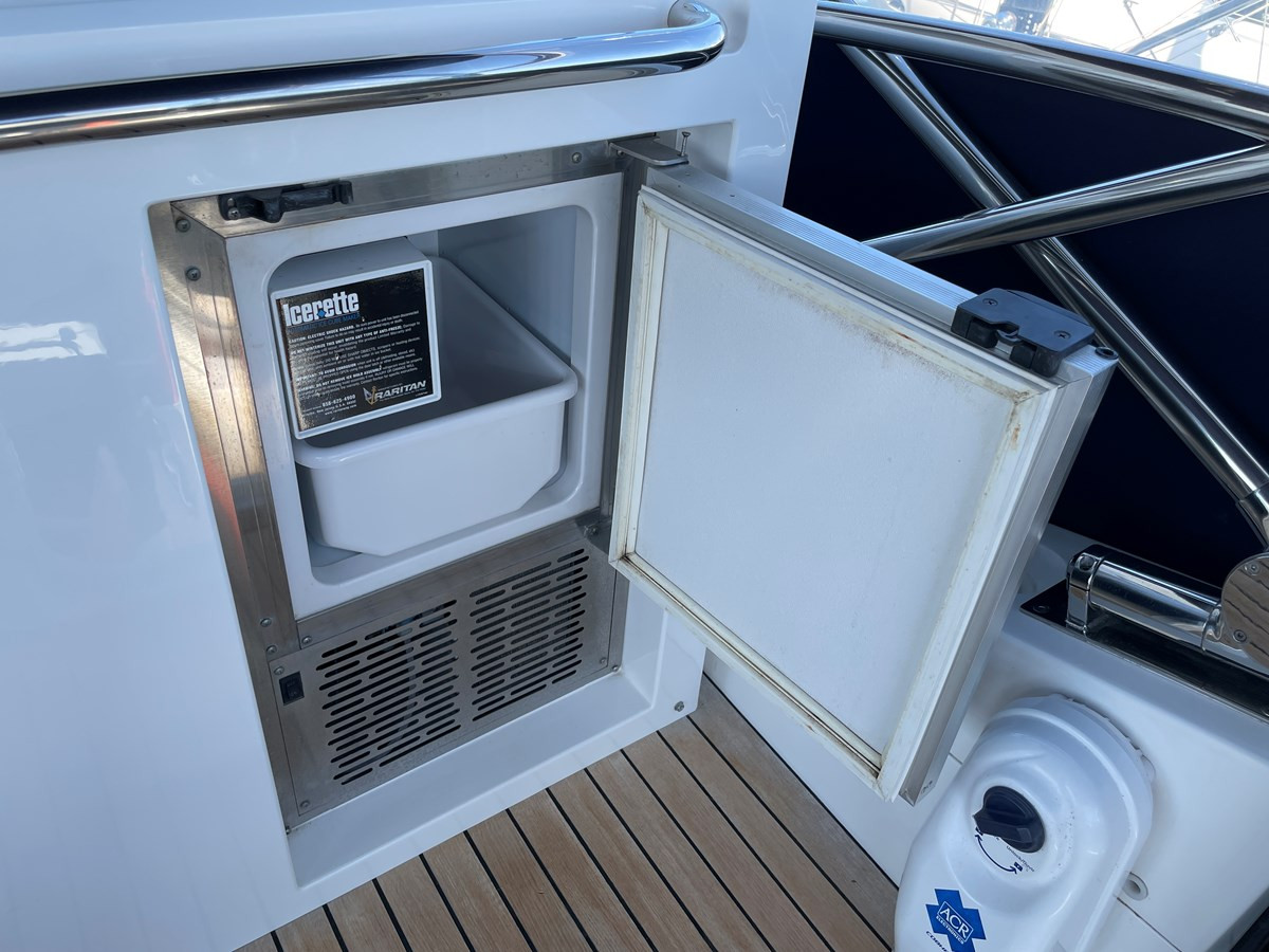 https://arconyachts.ams3.digitaloceanspaces.com/101499/conversions/large_3501514-optimize.jpg