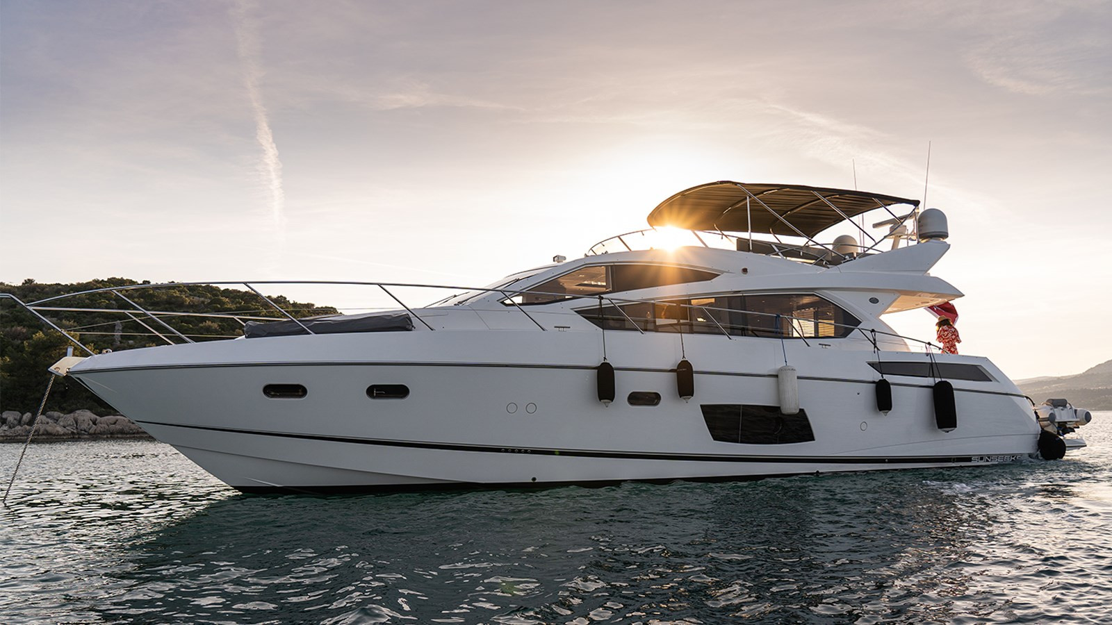 https://arconyachts.ams3.digitaloceanspaces.com/101752/conversions/large_4018485-optimize.jpg