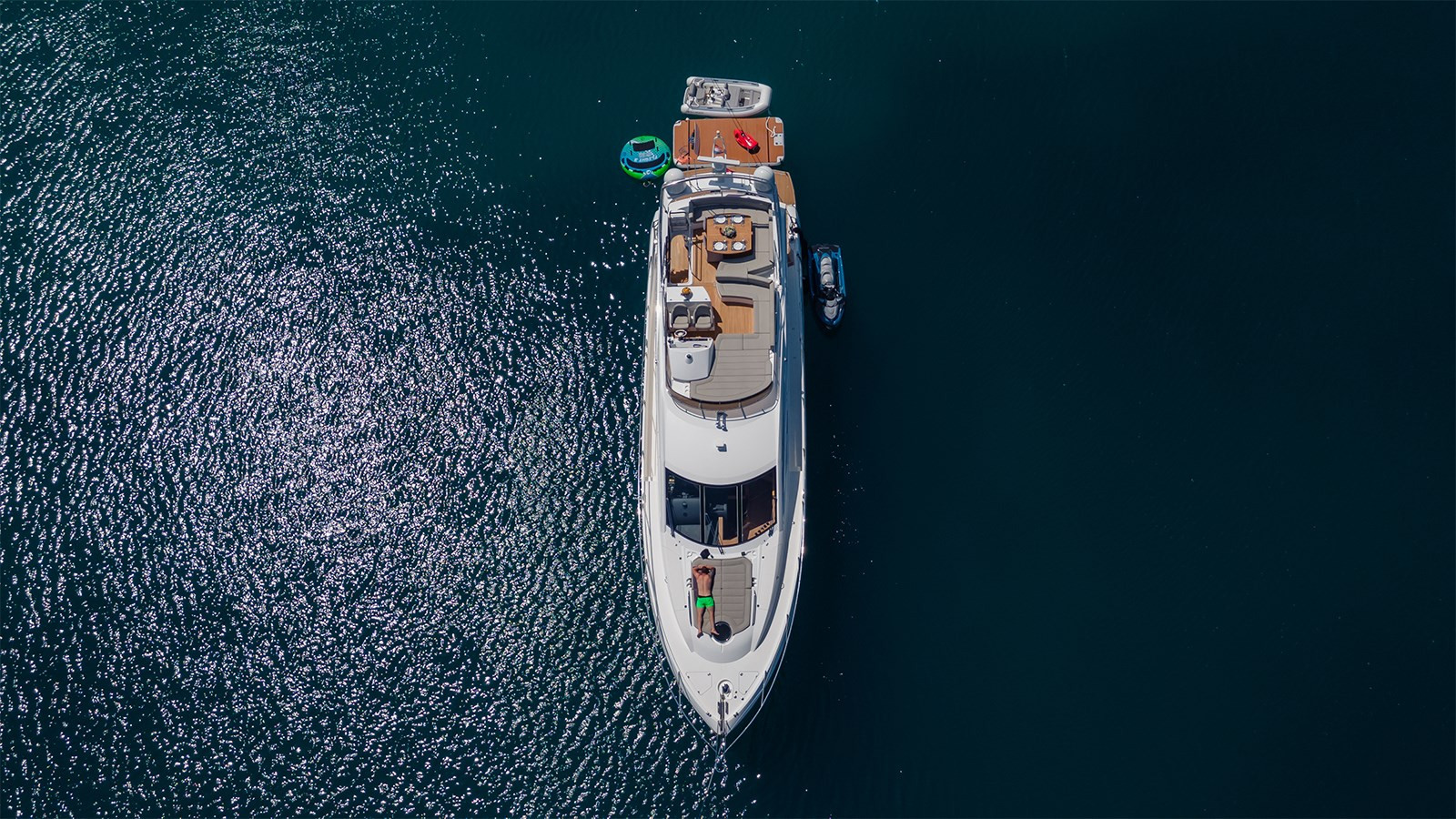 https://arconyachts.ams3.digitaloceanspaces.com/101775/conversions/large_4018480-optimize.jpg