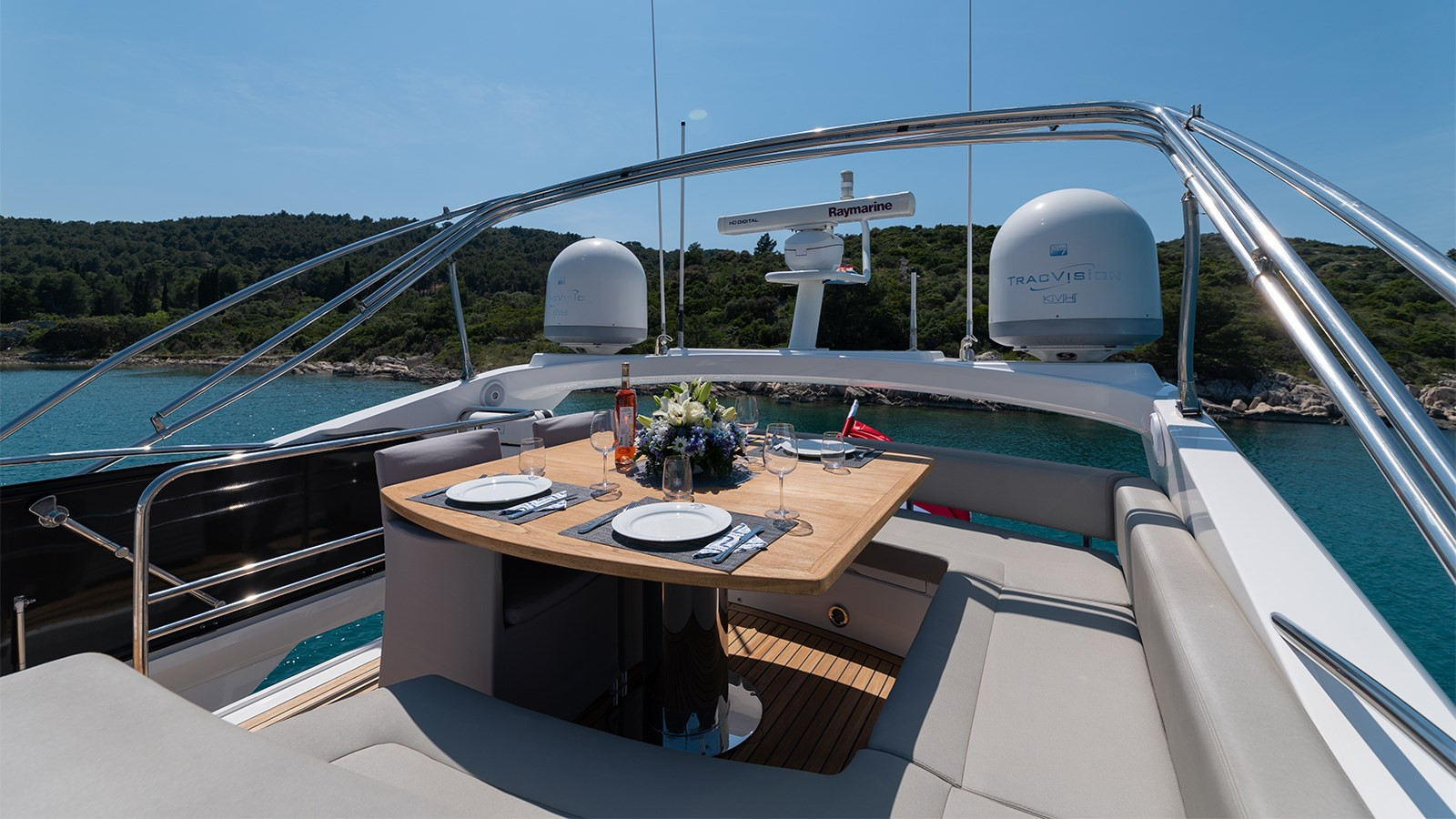 https://arconyachts.ams3.digitaloceanspaces.com/101796/conversions/large_4018474-optimize.jpg