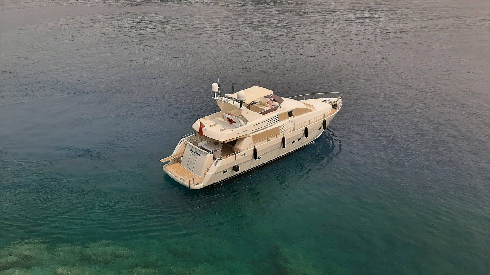 https://arconyachts.ams3.digitaloceanspaces.com/101957/conversions/large_4596973-optimize.jpg