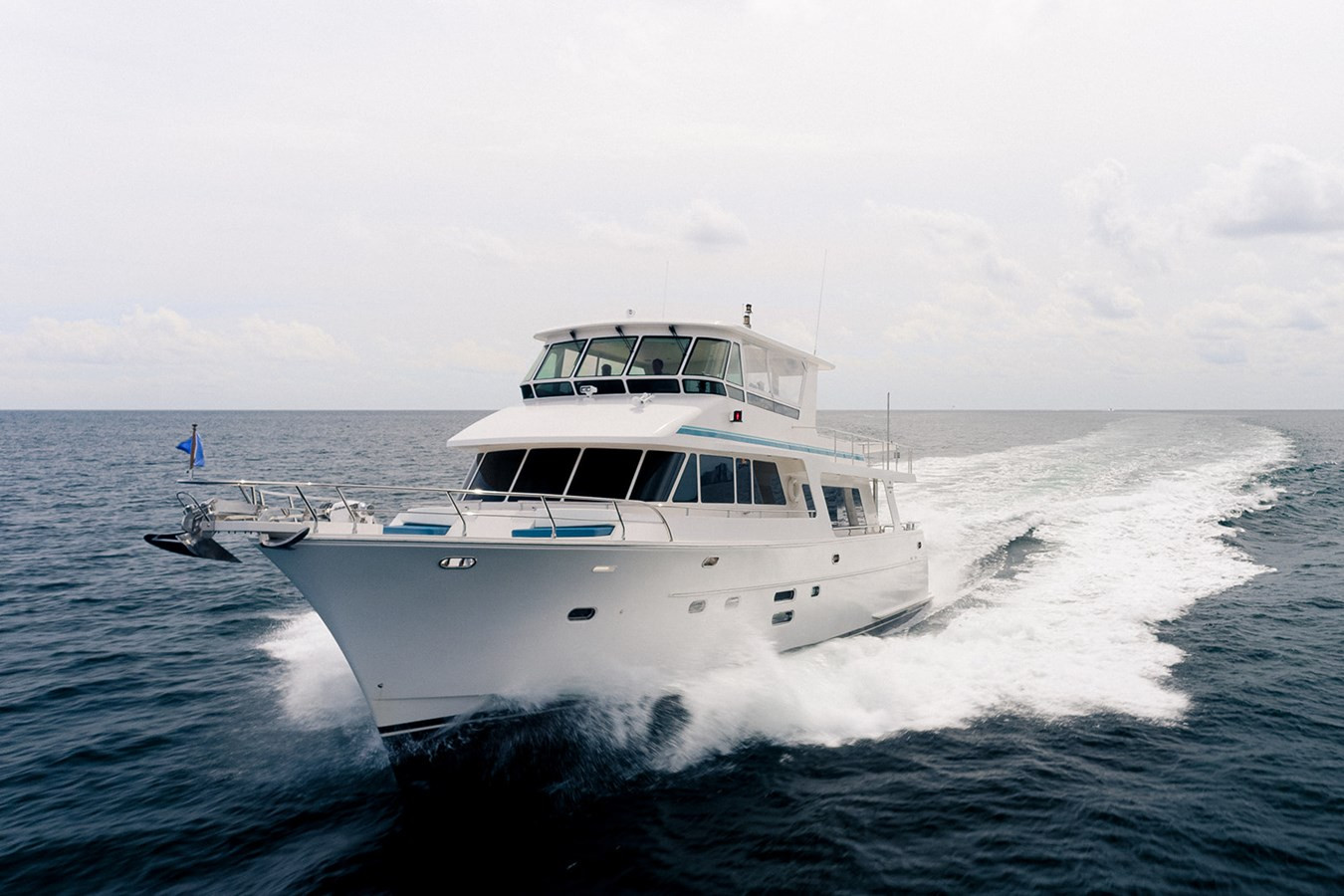 https://arconyachts.ams3.digitaloceanspaces.com/102074/conversions/large_4246203-optimize.jpg