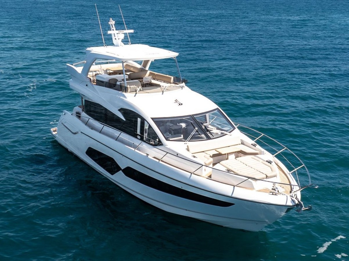https://arconyachts.ams3.digitaloceanspaces.com/102104/conversions/large_4770208-optimize.jpg