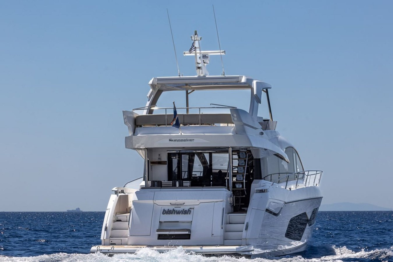 https://arconyachts.ams3.digitaloceanspaces.com/102107/conversions/large_4770206-optimize.jpg