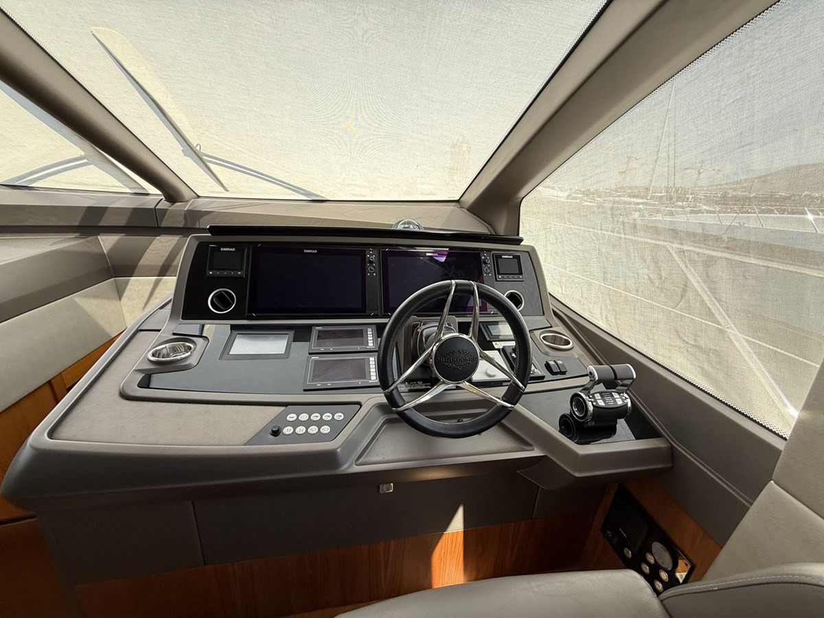 https://arconyachts.ams3.digitaloceanspaces.com/102150/conversions/large_4744166-optimize.jpg
