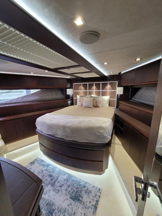https://arconyachts.ams3.digitaloceanspaces.com/102198/conversions/large_3798231-optimize.jpg