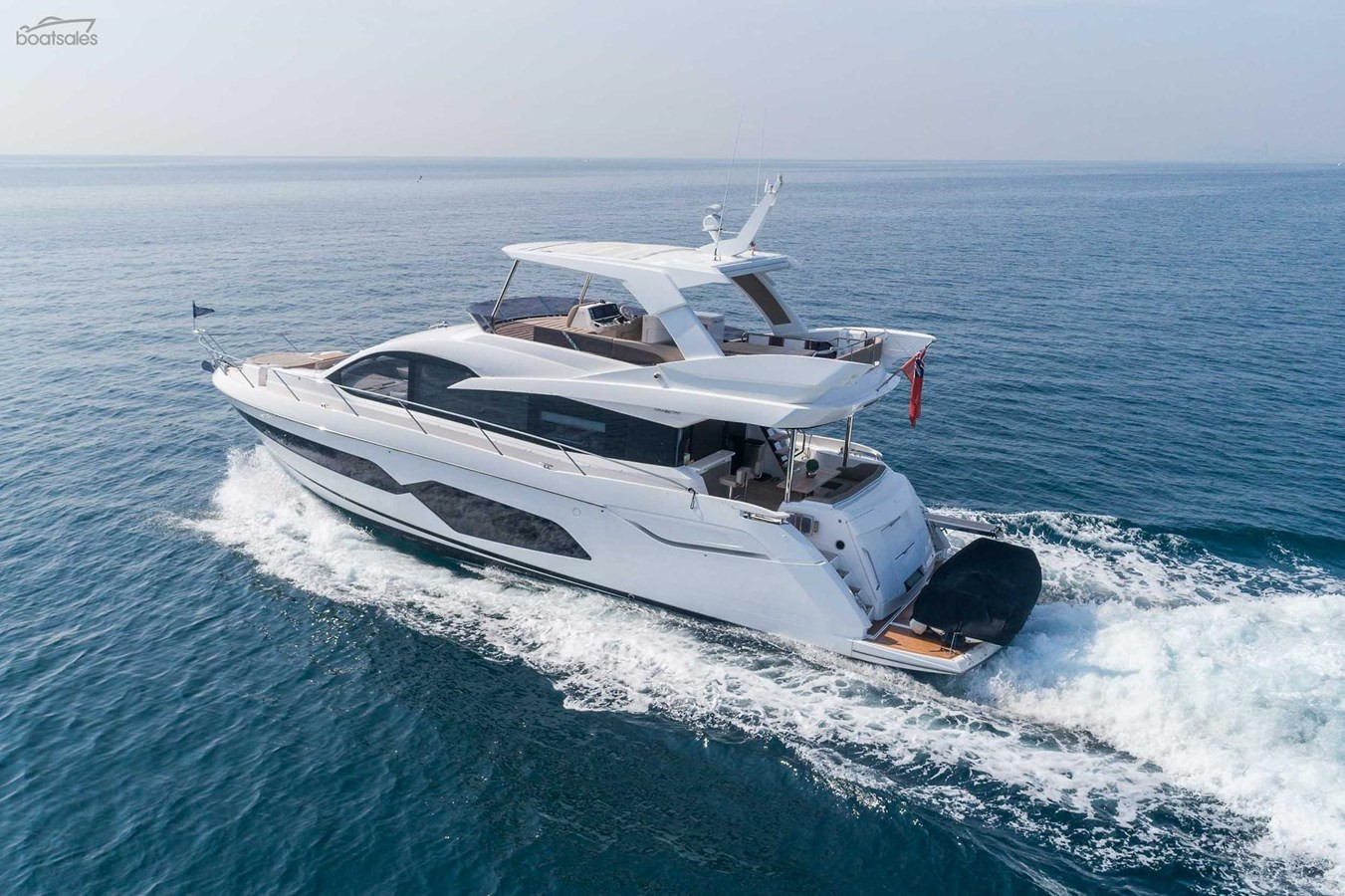 https://arconyachts.ams3.digitaloceanspaces.com/102203/conversions/large_3881267-optimize.jpg
