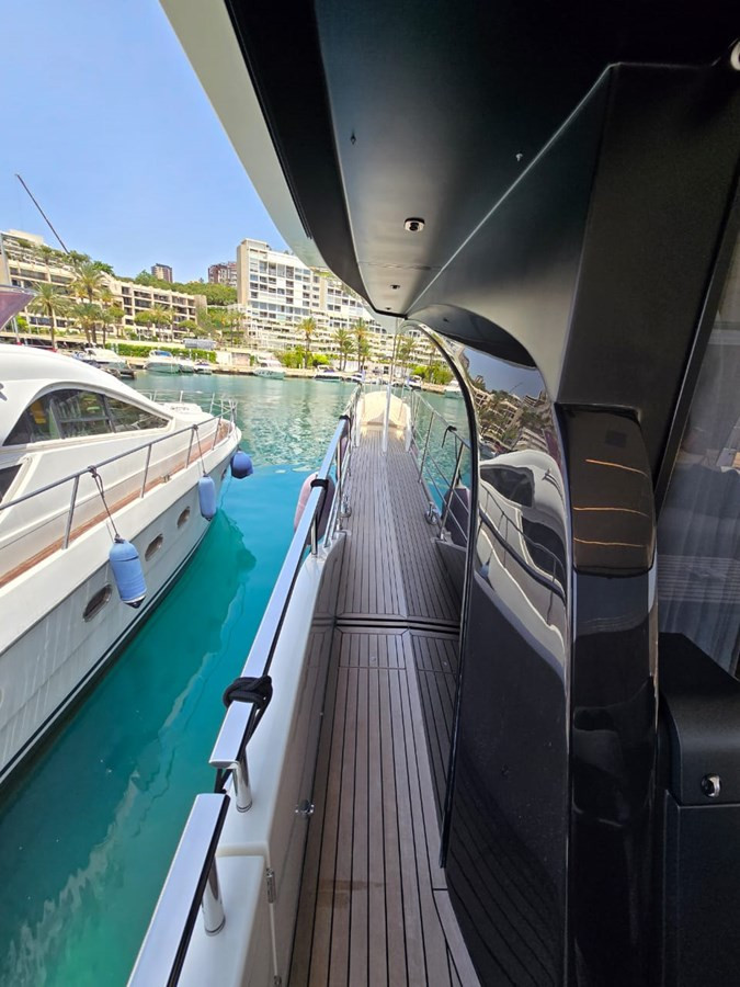 https://arconyachts.ams3.digitaloceanspaces.com/102244/conversions/large_4571815-optimize.jpg