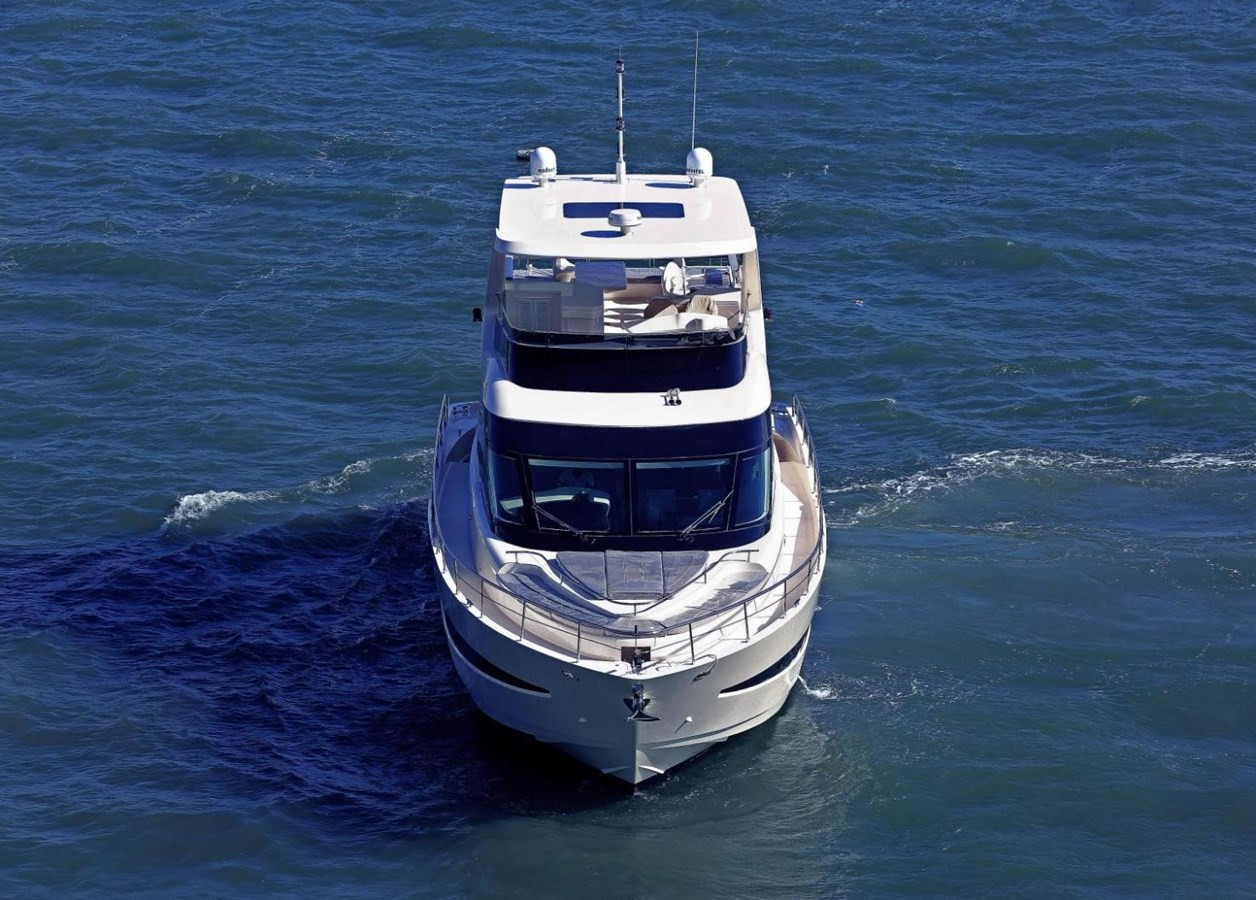 https://arconyachts.ams3.digitaloceanspaces.com/102296/conversions/large_3805937-optimize.jpg
