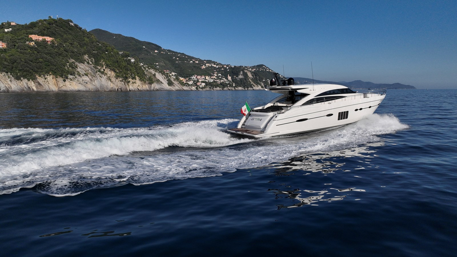 https://arconyachts.ams3.digitaloceanspaces.com/102348/conversions/large_4816060-optimize.jpg