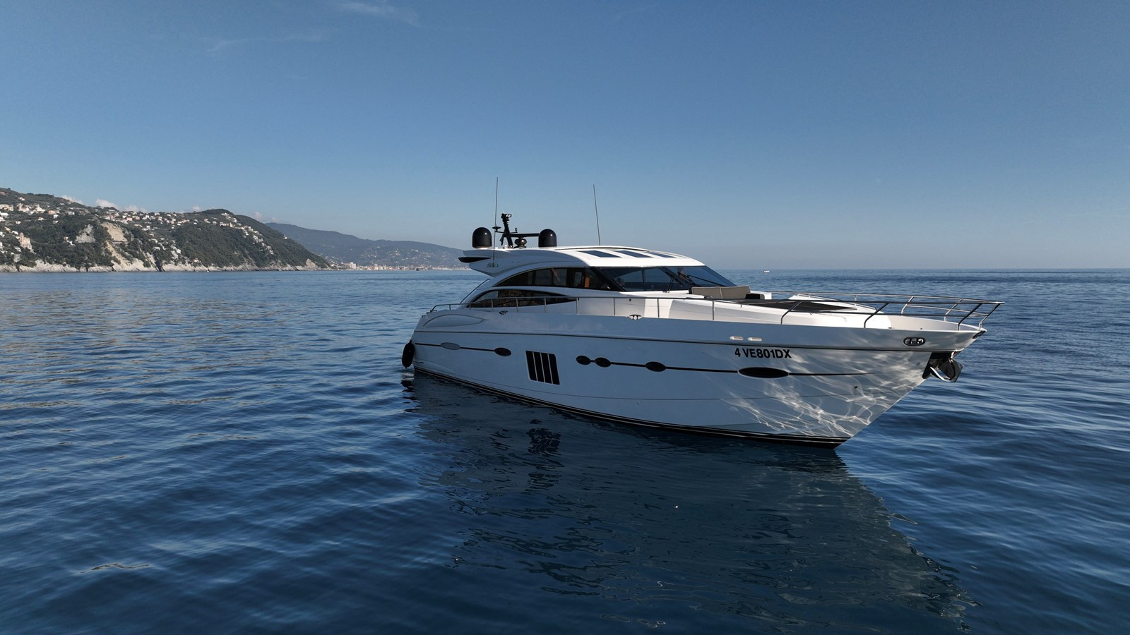 https://arconyachts.ams3.digitaloceanspaces.com/102354/conversions/large_4816057-optimize.jpg