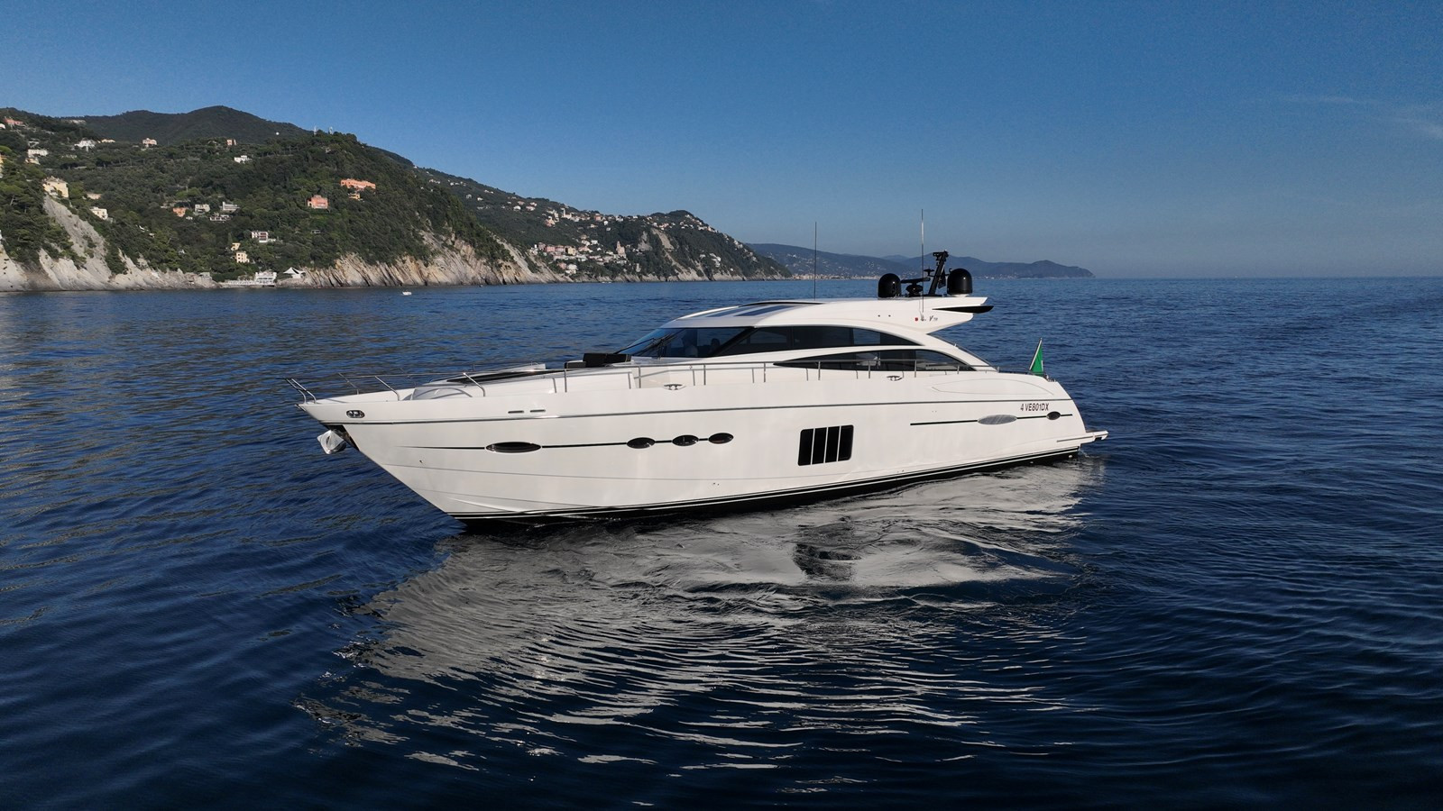 https://arconyachts.ams3.digitaloceanspaces.com/102357/conversions/large_4816062-optimize.jpg