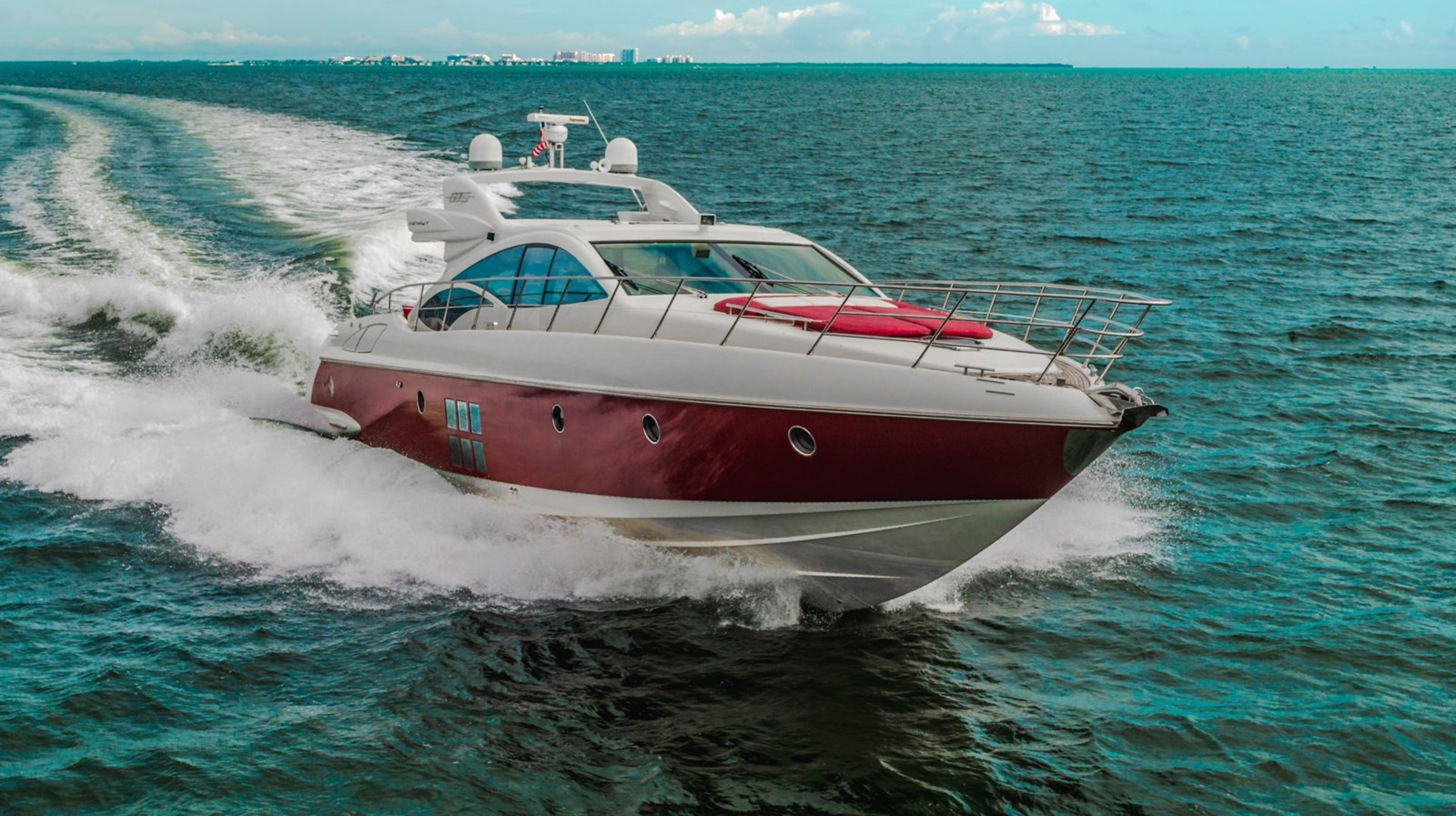 https://arconyachts.ams3.digitaloceanspaces.com/102652/conversions/large_4667412-optimize.jpg