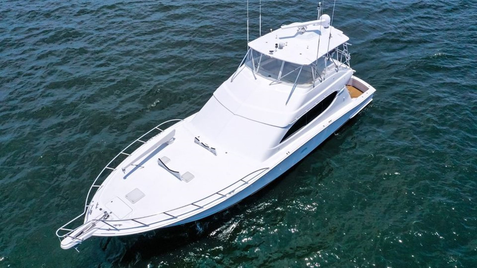 https://arconyachts.ams3.digitaloceanspaces.com/102979/conversions/large_4184030-optimize.jpg