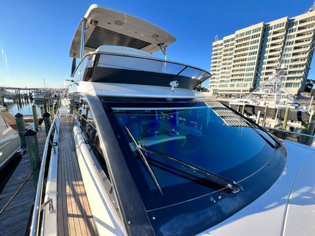 https://arconyachts.ams3.digitaloceanspaces.com/103123/conversions/large_4384800-optimize.jpg