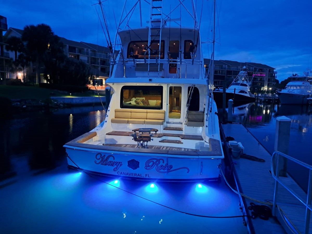 https://arconyachts.ams3.digitaloceanspaces.com/103126/conversions/large_4386725-optimize.jpg