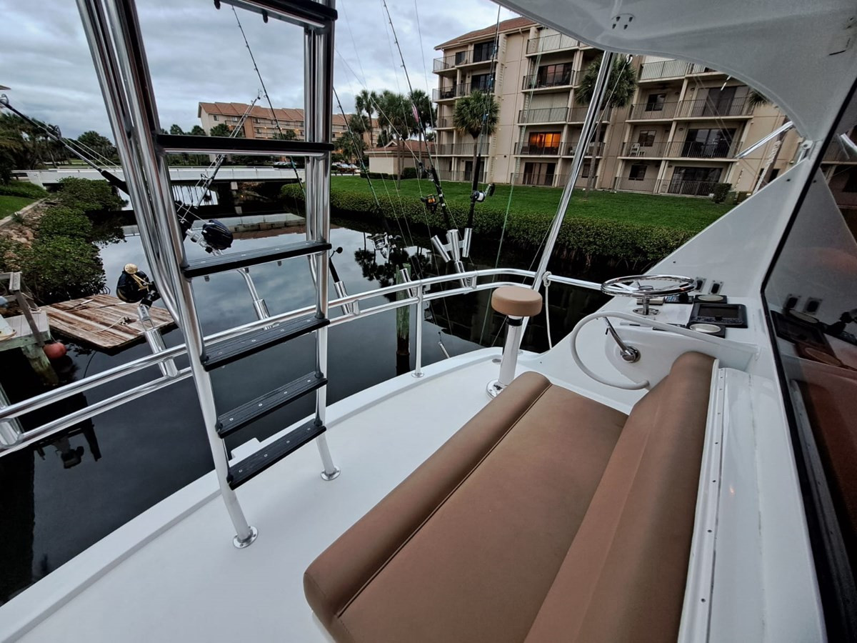 https://arconyachts.ams3.digitaloceanspaces.com/103268/conversions/large_4386773-optimize.jpg