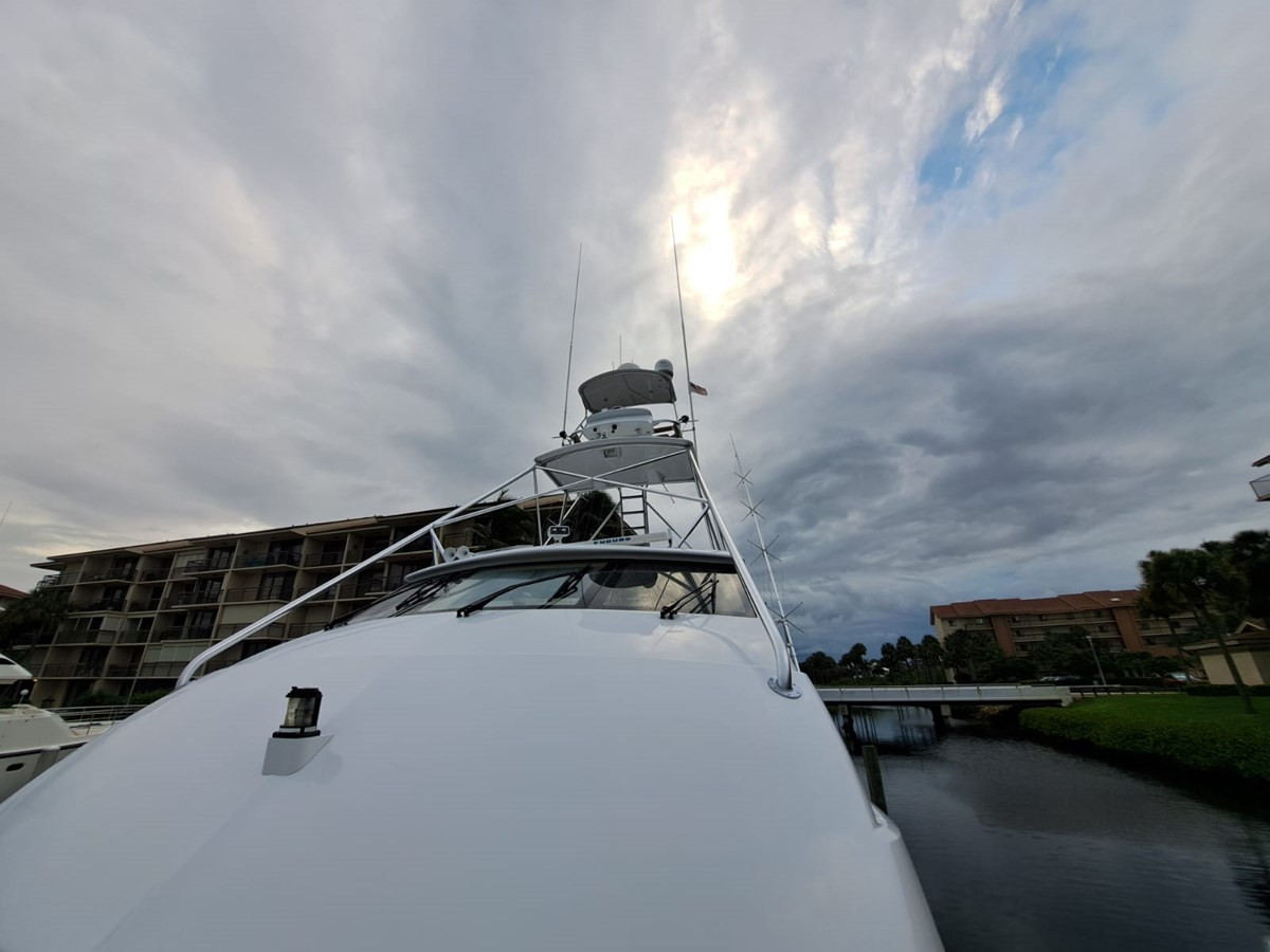 https://arconyachts.ams3.digitaloceanspaces.com/103308/conversions/large_4386783-optimize.jpg