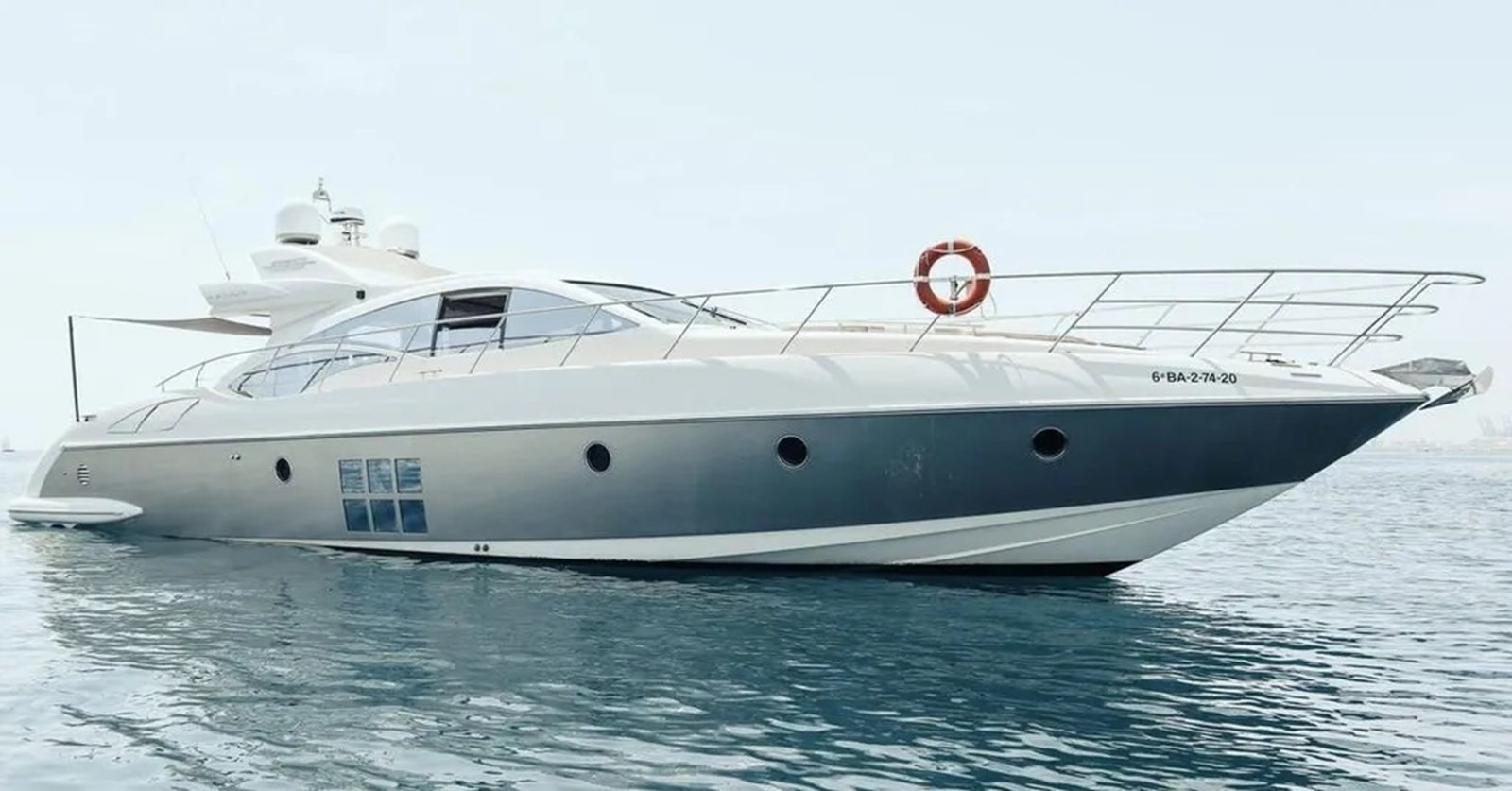 https://arconyachts.ams3.digitaloceanspaces.com/103317/conversions/large_4494703-optimize.jpg