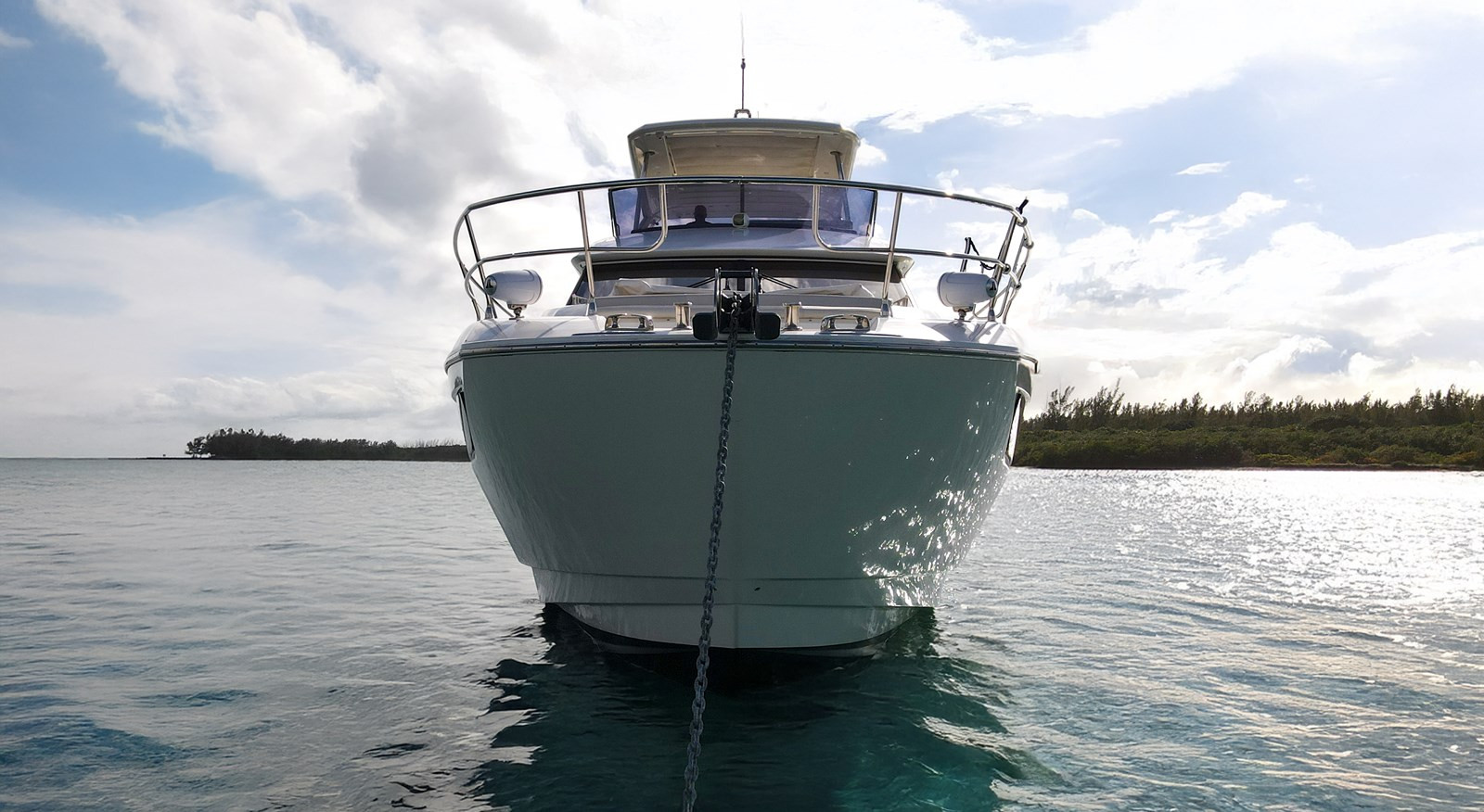 https://arconyachts.ams3.digitaloceanspaces.com/103343/conversions/large_4514229-optimize.jpg