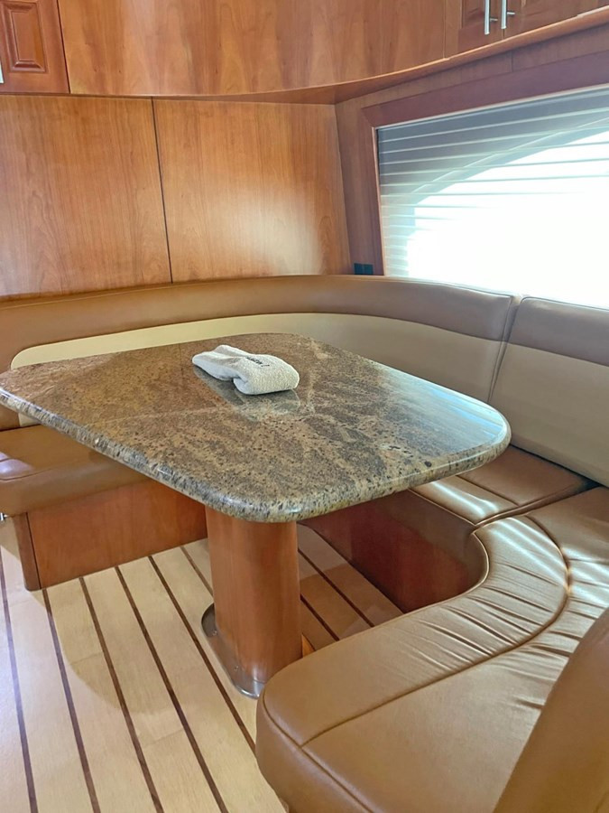 https://arconyachts.ams3.digitaloceanspaces.com/103475/conversions/large_4605974-optimize.jpg