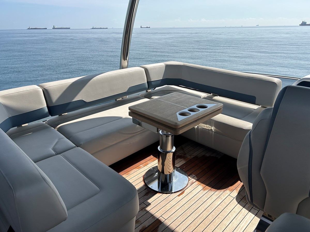 https://arconyachts.ams3.digitaloceanspaces.com/103507/conversions/large_4602964-optimize.jpg