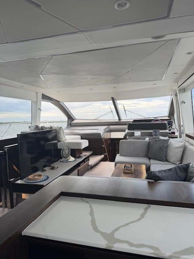https://arconyachts.ams3.digitaloceanspaces.com/103797/conversions/large_4710303-optimize.jpg