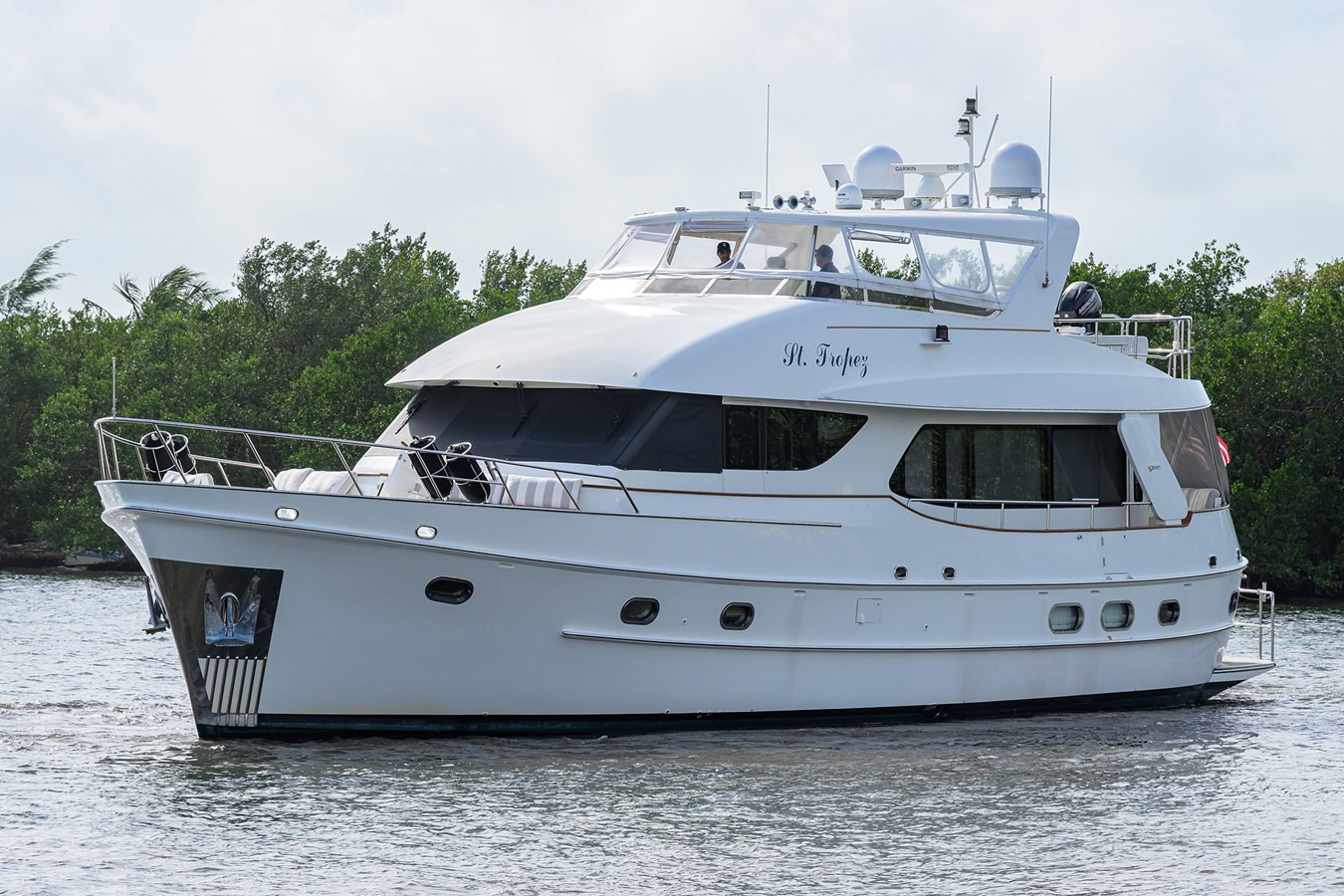 https://arconyachts.ams3.digitaloceanspaces.com/104020/conversions/large_4823939-optimize.jpg