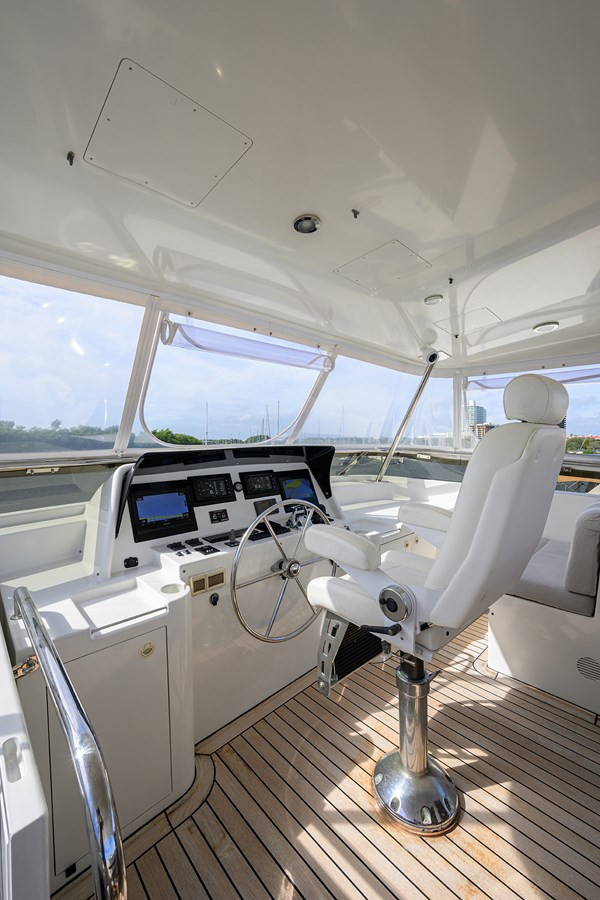 https://arconyachts.ams3.digitaloceanspaces.com/104093/conversions/large_4823965-optimize.jpg