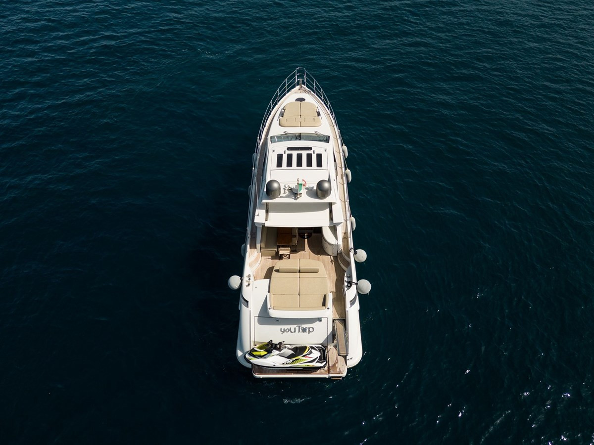https://arconyachts.ams3.digitaloceanspaces.com/104273/conversions/large_4845870-optimize.jpg