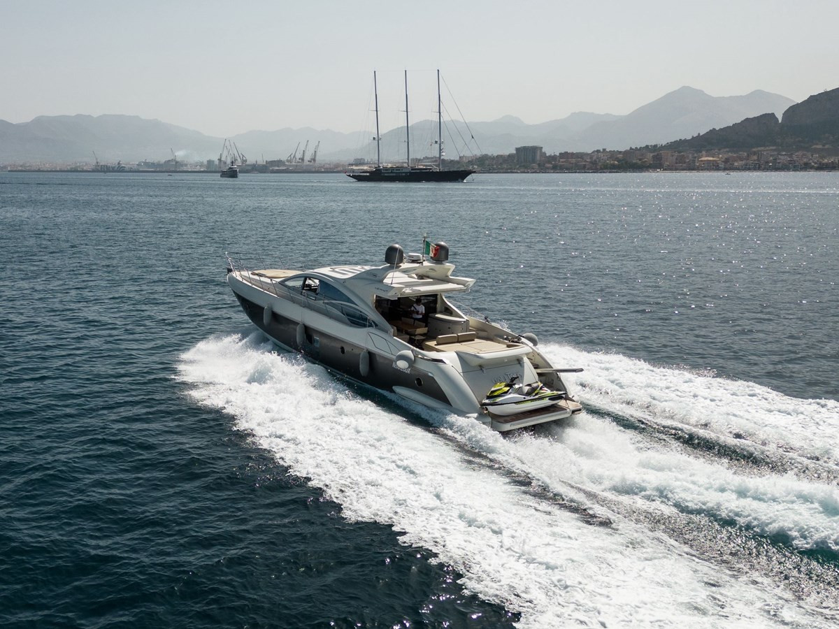 https://arconyachts.ams3.digitaloceanspaces.com/104282/conversions/large_4845873-optimize.jpg