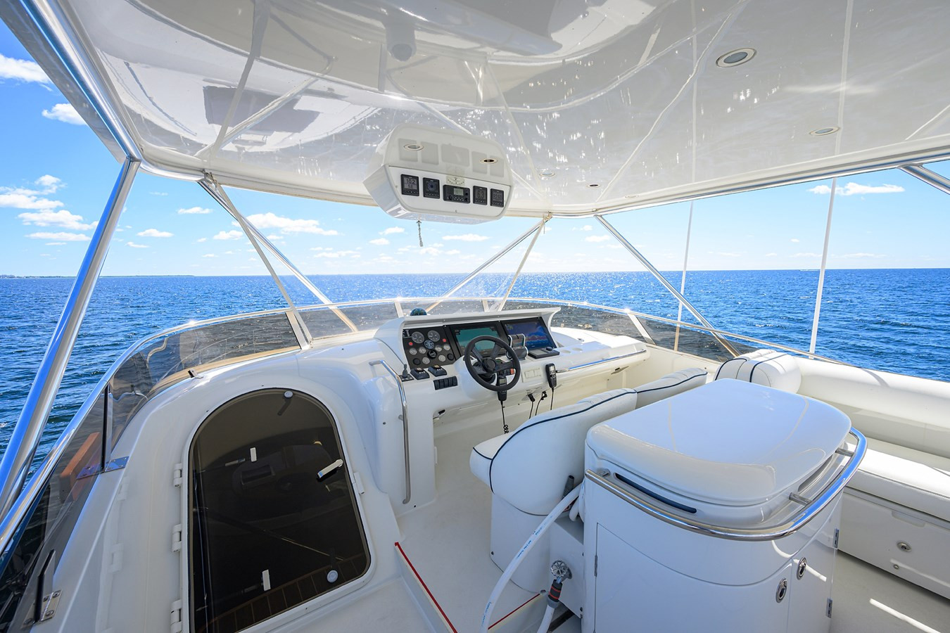 https://arconyachts.ams3.digitaloceanspaces.com/104416/conversions/large_4846802-optimize.jpg