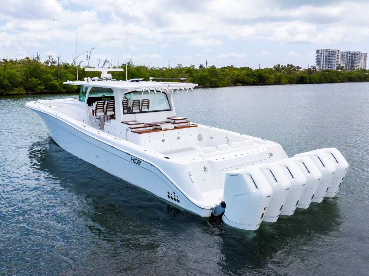 https://arconyachts.ams3.digitaloceanspaces.com/104450/conversions/large_4652819-optimize.jpg