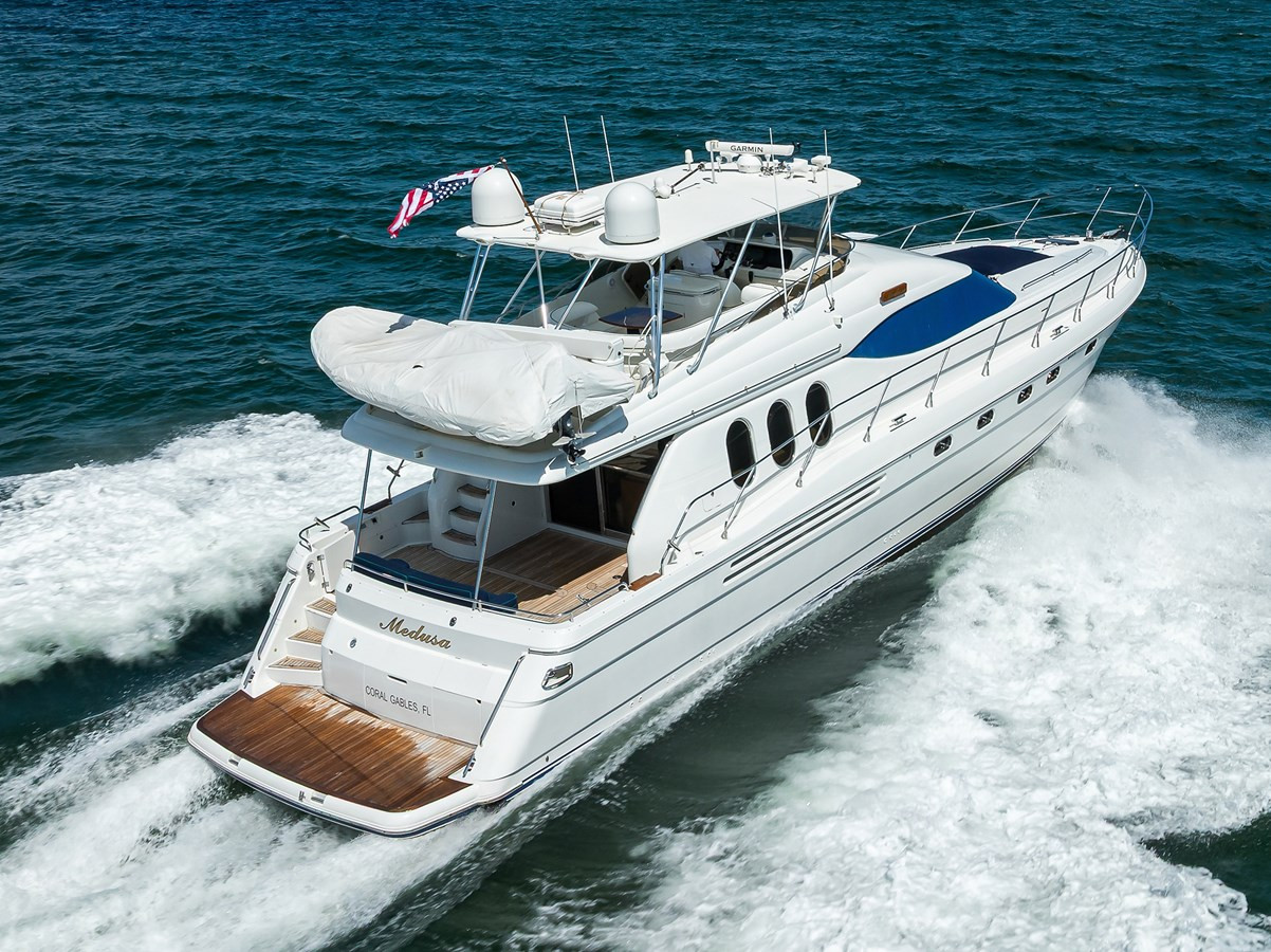 https://arconyachts.ams3.digitaloceanspaces.com/104463/conversions/large_4846818-optimize.jpg