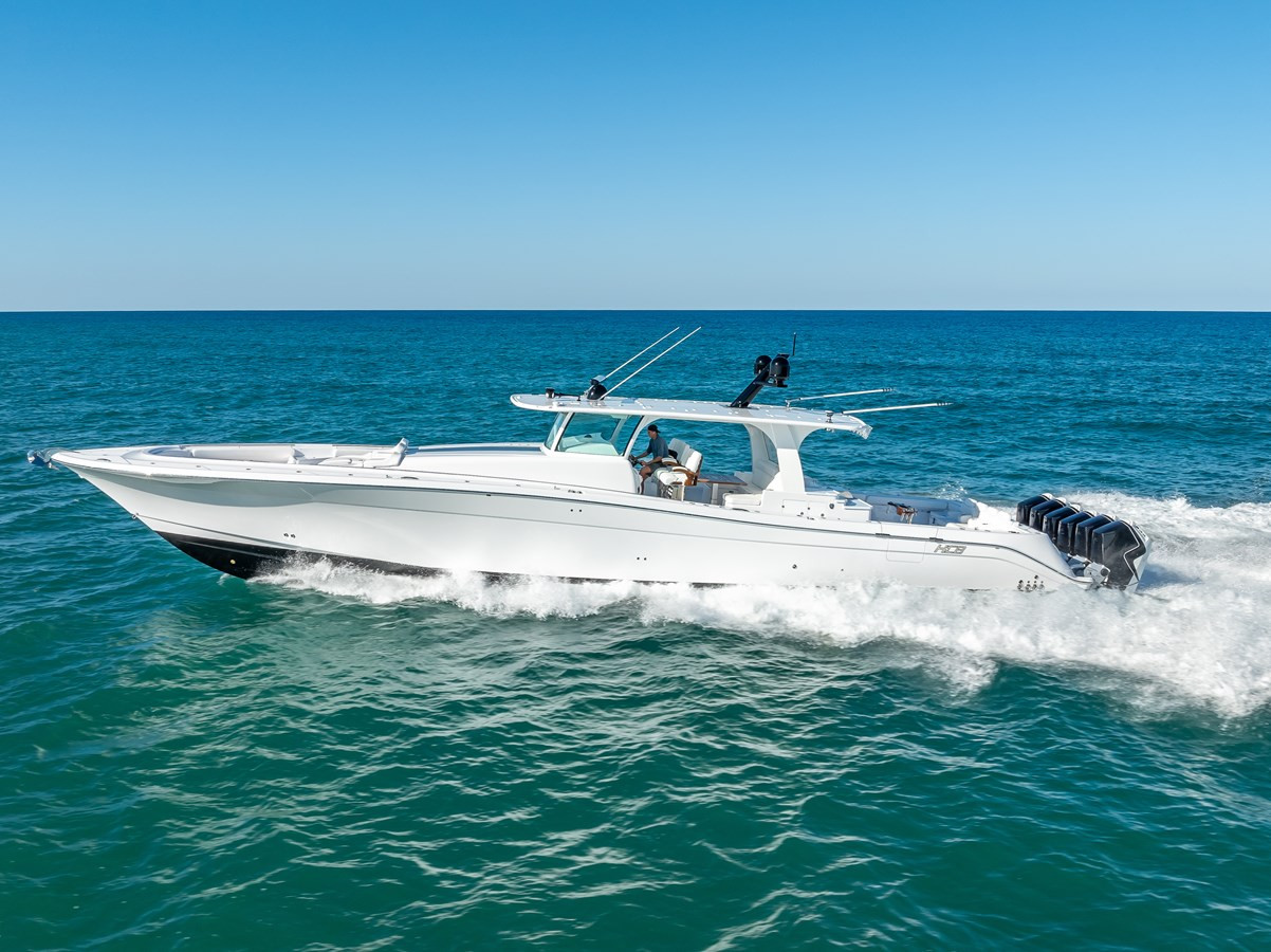 https://arconyachts.ams3.digitaloceanspaces.com/104494/conversions/large_4658477-optimize.jpg