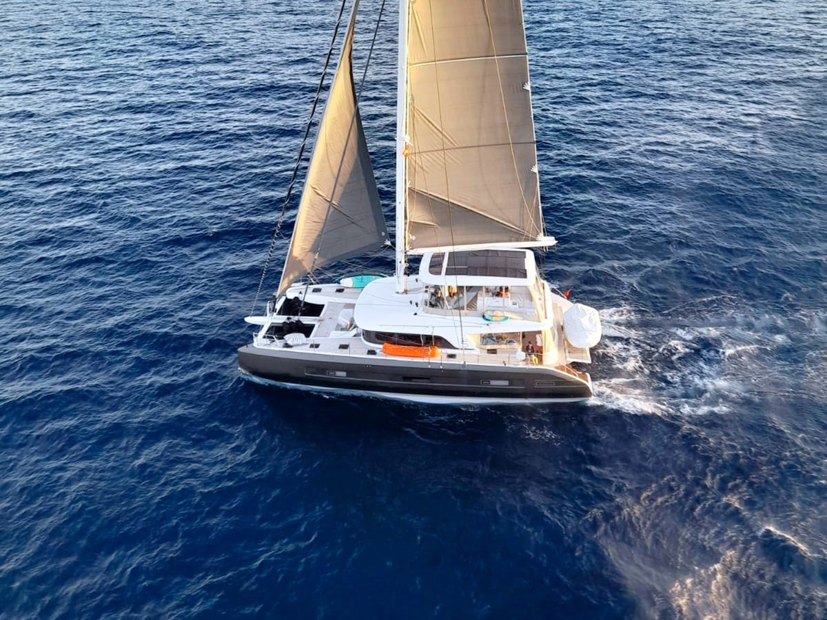 https://arconyachts.ams3.digitaloceanspaces.com/104571/conversions/large_4608168-optimize.jpg