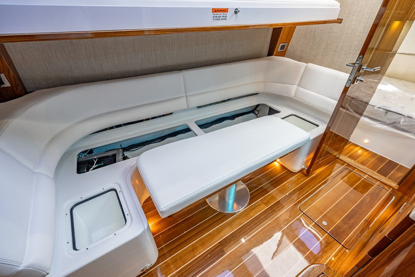 https://arconyachts.ams3.digitaloceanspaces.com/104574/conversions/large_4658544-optimize.jpg